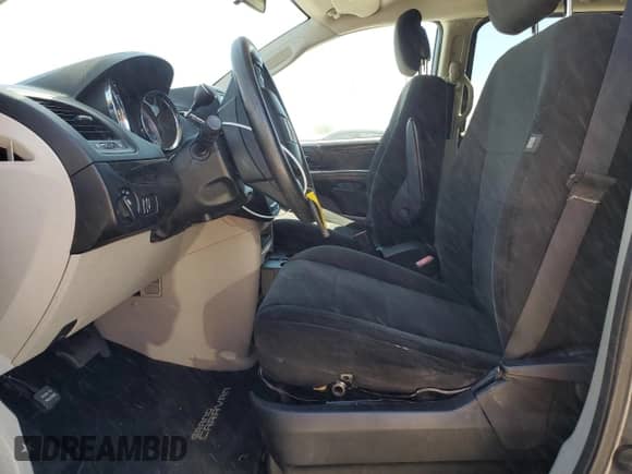 2013 Dodge Grand Caravan American Value with VIN 2C4RDGBG5DR733042, listed as a Copart auction lot 84203645 with 138,360 mi miles and Clean title. Bid and sale history available at DreamBid. Image 7.