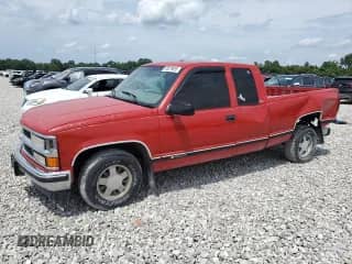 1997 Chevrolet Silverado 1500 with VIN 2GCEC19W7V1112283, listed as a Copart auction lot 60079655 with 229,419 mi miles and Salvage title. Bid and sale history available at DreamBid. Image 1.