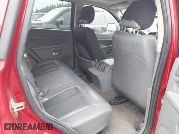2006 Jeep Grand Cherokee Limited с VIN 1J8HR58246C353787, выставлен на аукционе IAAI как лот 43018118 с пробегом 250 082 миль миль и . История ставок и продаж доступна на DreamBid. Изображение 8.