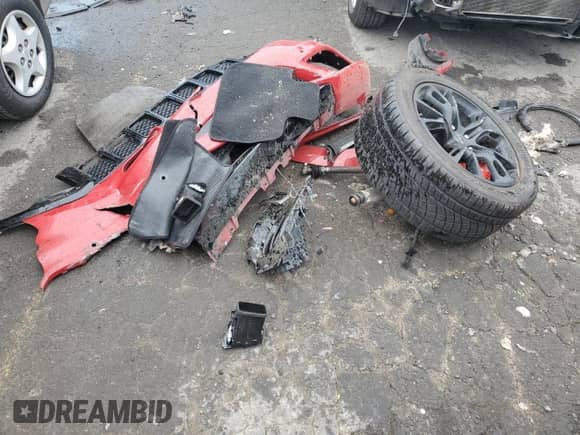 2017 Jeep Grand Cherokee SRT с VIN 1C4RJFDJ9HC670778, выставлен на аукционе Copart как лот 70564605 с пробегом 39 768 миль миль и Списание • Salvage title. История ставок и продаж доступна на DreamBid. Изображение 13.