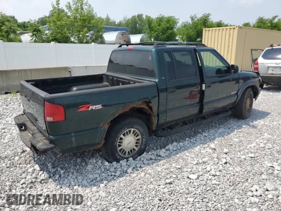 2004 Chevrolet S-10 LS z VIN 1GCDT13X74K118421, wystawiony jako Copart lot #60992535 z przebiegiem 150 399 mil mil oraz Czysty tytuł • Clean title. Historia ofert i sprzedaży dostępna na DreamBid. Obrazek 3.