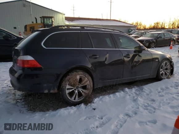 2008 BMW 5 Series 535xiT с VIN WBAPT73528CX01412, выставлен на аукционе Copart как лот 88227645 с пробегом Не указан миль и Списание • Salvage title. История ставок и продаж доступна на DreamBid. Изображение 3.
