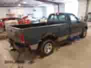 2002 Ford F-150 XL с VIN 2FTRF17W42CA68335, выставлен на аукционе IAAI как лот 42307601 с пробегом 184 138 миль миль и . История ставок и продаж доступна на DreamBid. Изображение 4.