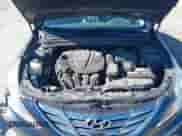 2012 Hyundai Sonata SE z VIN 5NPEC4AC3CH333667, wystawiony jako IAAI lot #43502243 z przebiegiem 190 596 mil mil oraz . Historia ofert i sprzedaży dostępna na DreamBid. Obrazek 10.