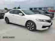 2017 Honda Accord LX-S с VIN 1HGCT1B38HA005472, выставлен на аукционе Copart как лот 60432545 с пробегом 116 114 миль миль и Чистый • Clean title. История ставок и продаж доступна на DreamBid. Изображение 4.