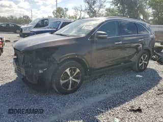 2017 Kia Sorento EX with VIN 5XYPH4A57HG201165, listed as a Copart auction lot 82145595 with 109,754 mi miles and Salvage title. Bid and sale history available at DreamBid. Image 1.