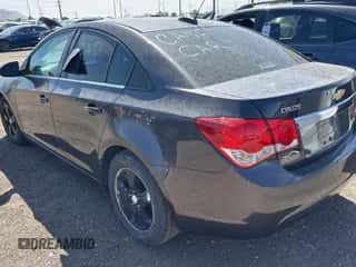 2016 Chevrolet Cruze LT с VIN 1G1PE5SB9G7183002, выставлен на аукционе Copart как лот 81659445 с пробегом Не указан миль и Чистый • Clean title. История ставок и продаж доступна на DreamBid. Изображение 3.