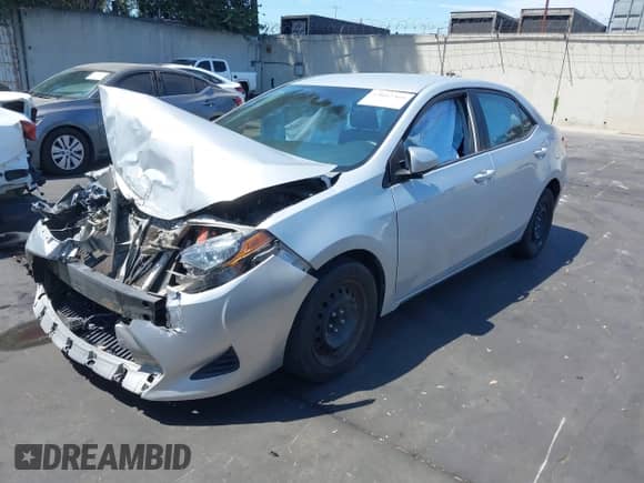 2019 Toyota Corolla L с VIN 5YFBURHE8KP939259, выставлен на аукционе IAAI как лот 43052365 с пробегом 163 503 миль миль и . История ставок и продаж доступна на DreamBid. Изображение 17.