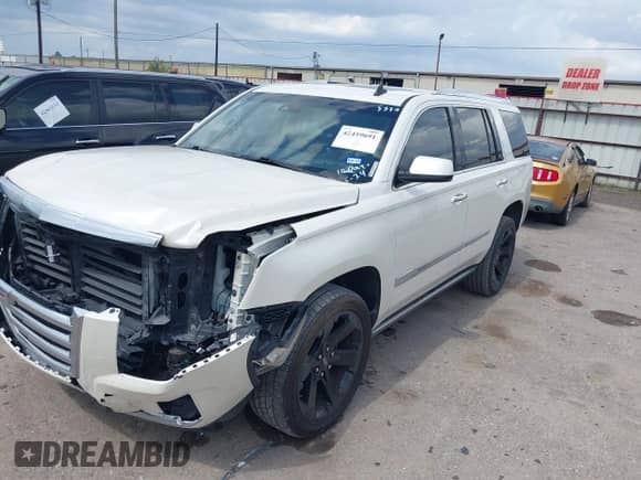 2015 Cadillac Escalade Premium с VIN 1GYS3CKJ2FR255870, выставлен на аукционе IAAI как лот 42459691 с пробегом 185 227 миль миль и . История ставок и продаж доступна на DreamBid. Изображение 2.