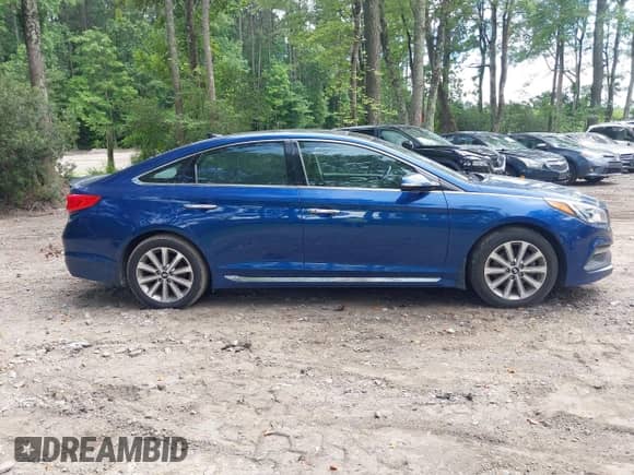 2016 Hyundai Sonata Limited с VIN 5NPE34AF2GH339542, выставлен на аукционе IAAI как лот 42671156 с пробегом 155 644 миль миль и . История ставок и продаж доступна на DreamBid. Изображение 13.