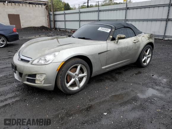 2008 Saturn Sky с VIN 1G8MB35B78Y100966, выставлен на аукционе Copart как лот 70483695 с пробегом Не указан миль и Списание • Salvage title. История ставок и продаж доступна на DreamBid. Изображение 1.