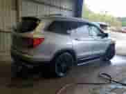 2016 Honda Pilot Elite with VIN 5FNYF6H0XGB049730, listed as a Copart auction lot 80723945 with 128,969 mi miles and Salvage title. Bid and sale history available at DreamBid. Image 3.