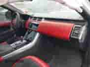 2020 Land Rover Range Rover Sport HST z VIN SALWS2RU7LA743364, wystawiony jako IAAI lot #41796780 z przebiegiem 43 037 mil mil oraz . Historia ofert i sprzedaży dostępna na DreamBid. Obrazek 5.