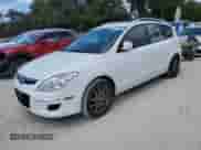 2012 Hyundai Elantra SE z VIN KMHDC8AE8CU142753, wystawiony jako Copart lot #85671195 z przebiegiem 121 606 mil mil oraz Nie do naprawy • Non repairable. Historia ofert i sprzedaży dostępna na DreamBid. Obrazek 1.