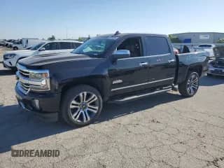 2018 Chevrolet Silverado 1500 High Country с VIN 3GCPCTEJ6JG232169, выставлен на аукционе Copart как лот 54460344 с пробегом 50 191 миль миль и Списание • Salvage title. История ставок и продаж доступна на DreamBid. Изображение 1.