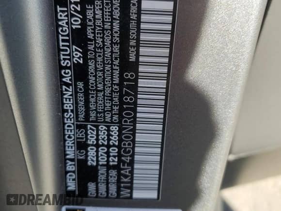 2022 Mercedes-Benz C 300 with VIN W1KAF4GB0NR018718, listed as a Copart auction lot 68028015 with 27,984 mi miles and Salvage title. Bid and sale history available at DreamBid. Image 12.