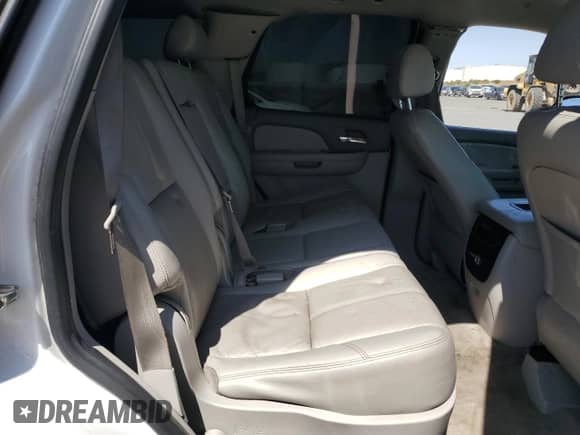 2008 Chevrolet Tahoe с VIN 1GNFK13538R223097, выставлен на аукционе Copart как лот 63800005 с пробегом Не указан миль и Списание • Salvage title. История ставок и продаж доступна на DreamBid. Изображение 11.