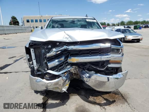 2018 Chevrolet Silverado 1500 LT z VIN 1GCVKREC0JZ180388, wystawiony jako Copart lot #56705505 z przebiegiem 113 827 mil mil oraz Szkoda całkowita • Salvage title. Historia ofert i sprzedaży dostępna na DreamBid. Obrazek 5.