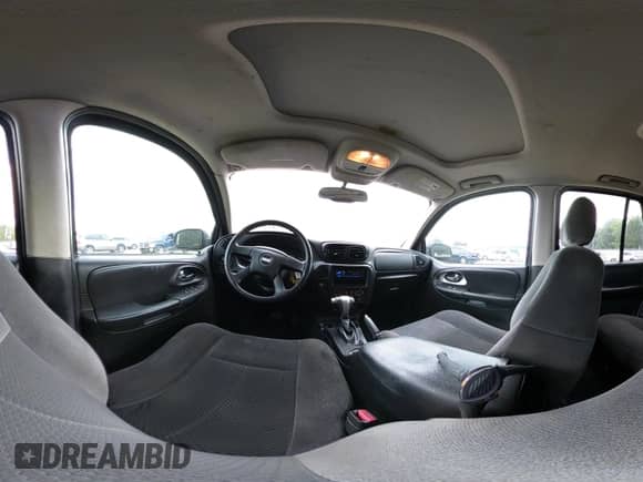 2007 Chevrolet TrailBlazer SS с VIN 1GNES13H072234930, выставлен на аукционе IAAI как лот 42249514 с пробегом 209 193 миль миль и . История ставок и продаж доступна на DreamBid. Изображение 18.