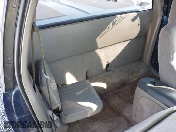 2002 Chevrolet S-10 LS с VIN 1GCCS19W628218548, выставлен на аукционе IAAI как лот 43114558 с пробегом 234 553 миль миль и . История ставок и продаж доступна на DreamBid. Изображение 8.