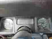 1992 Jeep Wrangler с VIN 2J4FY29S4NJ535843, выставлен на аукционе Copart как лот 50952765 с пробегом 249 428 миль миль и Списание • Salvage title. История ставок и продаж доступна на DreamBid. Изображение 9.