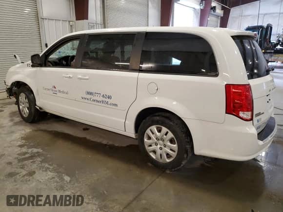 2017 Dodge Grand Caravan SE Plus with VIN 2C4RDGBG3HR640770, listed as a Copart auction lot 70178435 with Not provided miles and Salvage title. Bid and sale history available at DreamBid. Image 2.