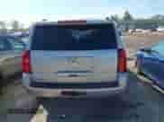 2015 Chevrolet Tahoe LT z VIN 1GNSKBKCXFR727759, wystawiony jako IAAI lot #43210647 z przebiegiem 129 750 mil mil oraz . Historia ofert i sprzedaży dostępna na DreamBid. Obrazek 17.