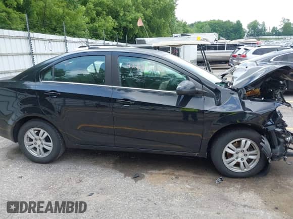 2016 Chevrolet Sonic LT with VIN 1G1JC5SH2G4140297, listed as a IAAI auction lot 42628207 with 113,185 mi miles and . Bid and sale history available at DreamBid. Image 14.