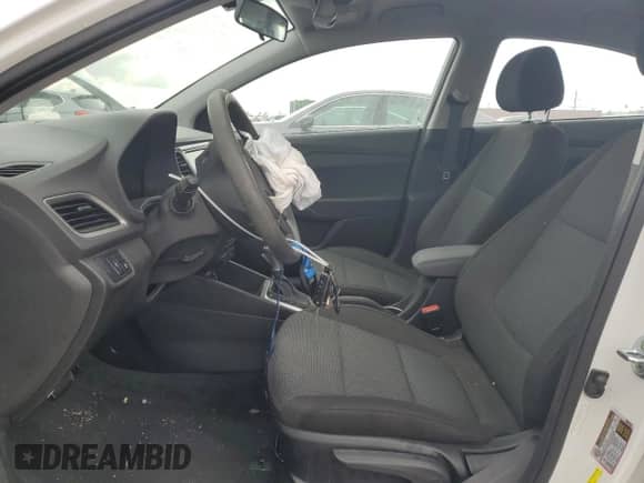 2022 Hyundai Accent SEL с VIN 3KPC24A61NE173722, выставлен на аукционе Copart как лот 58448715 с пробегом 21 854 миль миль и Списание • Salvage title. История ставок и продаж доступна на DreamBid. Изображение 7.