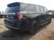 2023 Chevrolet Suburban LT z VIN 1GNSKCKD5PR116618, wystawiony jako Copart lot #60044065 z przebiegiem 96 311 mil mil oraz Szkoda całkowita • Salvage title. Historia ofert i sprzedaży dostępna na DreamBid. Obrazek 3.