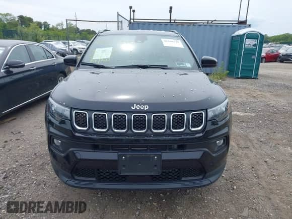 2023 Jeep Compass Latitude Lux с VIN 3C4NJDFN7PT528791, выставлен на аукционе IAAI как лот 42344745 с пробегом 30 066 миль миль и . История ставок и продаж доступна на DreamBid. Изображение 12.