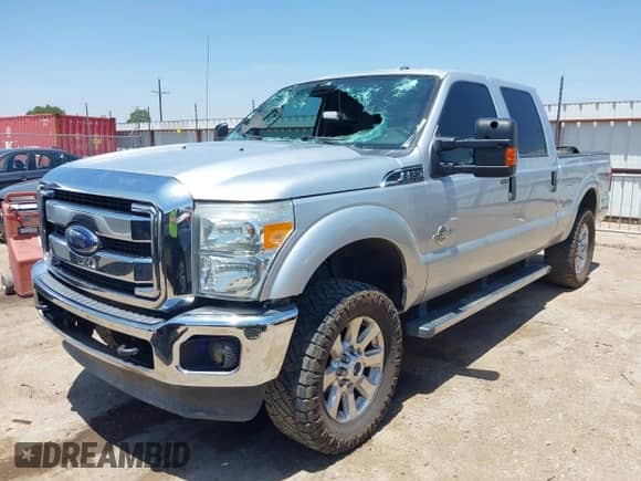 2016 Ford F-250 Lariat with VIN 1FT7W2BT0GEA12601, listed as a IAAI auction lot 42731709 with 230,627 mi miles and . Bid and sale history available at DreamBid. Image 17.