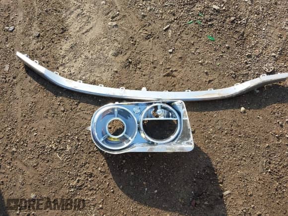 2006 Chrysler 300 C with VIN 2C3KA63H36H246141, listed as a IAAI auction lot 42797395 with 54,430 mi miles and . Bid and sale history available at DreamBid. Image 12.