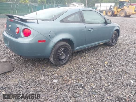 2009 Chevrolet Cobalt 1LT with VIN 1G1AT18H497145244, listed as a IAAI auction lot 42738832 with 145,678 mi miles and . Bid and sale history available at DreamBid. Image 4.