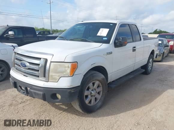 2013 Ford F-150 XL with VIN 1FTFX1CF8DFA73860, listed as a IAAI auction lot 42571498 with 185,589 mi miles and . Bid and sale history available at DreamBid. Image 17.
