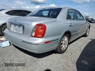 2004 Hyundai XG z VIN KMHFU45E44A335347, wystawiony jako Copart lot #74031864 z przebiegiem 88 716 mil mil oraz Szkoda całkowita • Salvage title. Historia ofert i sprzedaży dostępna na DreamBid. Obrazek 3.