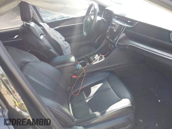 2022 Jeep Grand Cherokee Limited with VIN 1C4RJJBG9N8528987, listed as a IAAI auction lot 42320077 with 60,000 mi miles and . Bid and sale history available at DreamBid. Image 5.