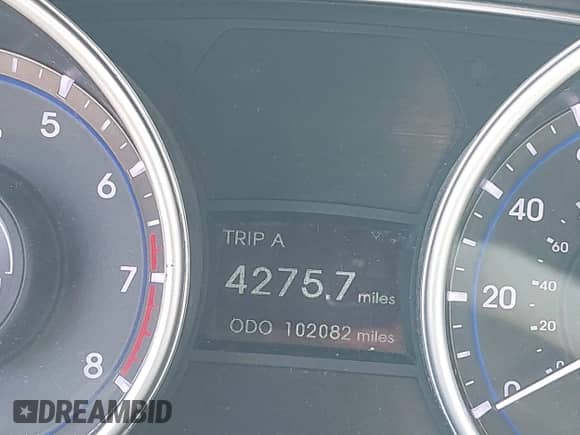 2011 Hyundai Sonata GLS z VIN 5NPEB4AC8BH151190, wystawiony jako IAAI lot #43024466 z przebiegiem 102 082 mil mil oraz . Historia ofert i sprzedaży dostępna na DreamBid. Obrazek 15.