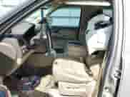 2009 Chevrolet Suburban 2LT с VIN 1GNFC26009R156205, выставлен на аукционе Copart как лот 52276035 с пробегом 254 408 миль миль и Списание • Salvage title. История ставок и продаж доступна на DreamBid. Изображение 7.