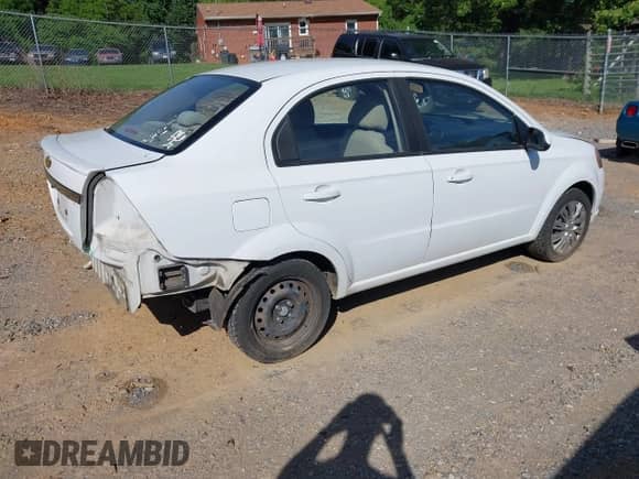 2011 Chevrolet Aveo 2LT с VIN KL1TG5DE5BB263918, выставлен на аукционе IAAI как лот 42287493 с пробегом 144 807 миль миль и . История ставок и продаж доступна на DreamBid. Изображение 4.