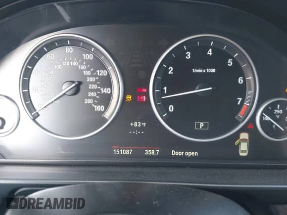 2012 BMW 5 Series 535i xDrive с VIN WBAFU7C50CDU63376, выставлен на аукционе IAAI как лот 43482853 с пробегом 151 087 миль миль и . История ставок и продаж доступна на DreamBid. Изображение 15.