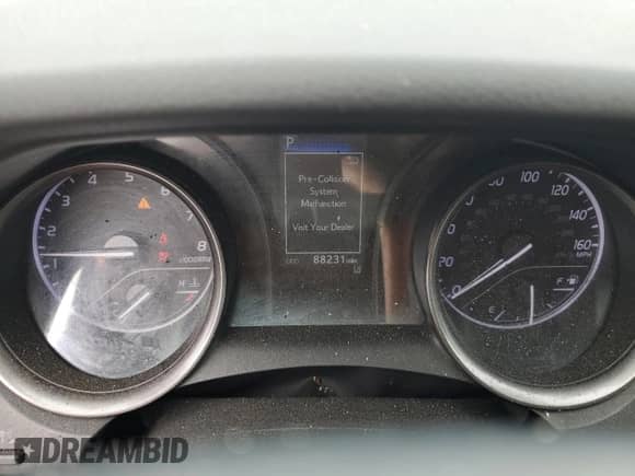 2021 Toyota Camry SE Nightshade z VIN 4T1G11AK8MU587902, wystawiony jako Copart lot #69937315 z przebiegiem 88 231 mil mil oraz Czysty tytuł • Clean title. Historia ofert i sprzedaży dostępna na DreamBid. Obrazek 9.