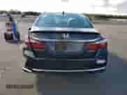 2017 Honda Accord с VIN JHMCR6F3XHC005075, выставлен на аукционе Copart как лот 82392355 с пробегом 135 877 миль миль и Списание • Salvage title. История ставок и продаж доступна на DreamBid. Изображение 6.