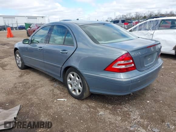 2006 Mercedes-Benz C 230 Sport с VIN WDBRF56H16F737289, выставлен на аукционе IAAI как лот 42042829 с пробегом 147 722 миль миль и . История ставок и продаж доступна на DreamBid. Изображение 3.