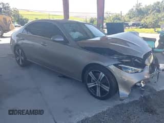 2023 Mercedes-Benz C 300 z VIN W1KAF4GB6PR131690, wystawiony jako IAAI lot #42821463 z przebiegiem 35 392 mil mil oraz . Historia ofert i sprzedaży dostępna na DreamBid. Obrazek 1.