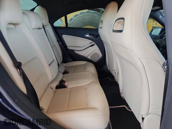 2018 Mercedes-Benz CLA 250 с VIN WDDSJ4EB0JN535928, выставлен на аукционе Copart как лот 85283405 с пробегом 27 901 миль миль и Списание • Salvage title. История ставок и продаж доступна на DreamBid. Изображение 10.