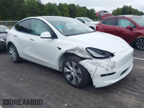 2022 Tesla Model Y Long Range z VIN 7SAYGDEE6NF317707, wystawiony jako IAAI lot #43186532 z przebiegiem 45 306 mil mil oraz . Historia ofert i sprzedaży dostępna na DreamBid. Obrazek 1.