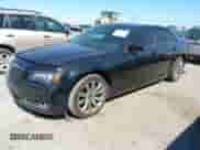 2014 Chrysler 300 S с VIN 2C3CCABG8EH380393, выставлен на аукционе IAAI как лот 42991624 с пробегом 110 308 миль миль и . История ставок и продаж доступна на DreamBid. Изображение 18.