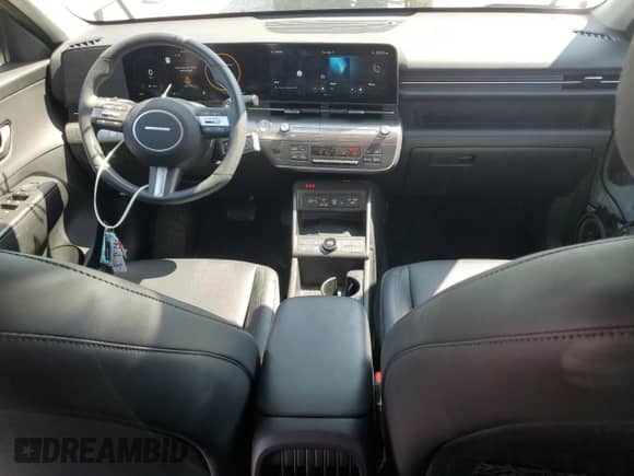 2024 Hyundai Kona Limited с VIN KM8HE3A34RU122313, выставлен на аукционе Copart как лот 72021655 с пробегом 8 521 миль миль и Списание • Salvage title. История ставок и продаж доступна на DreamBid. Изображение 8.