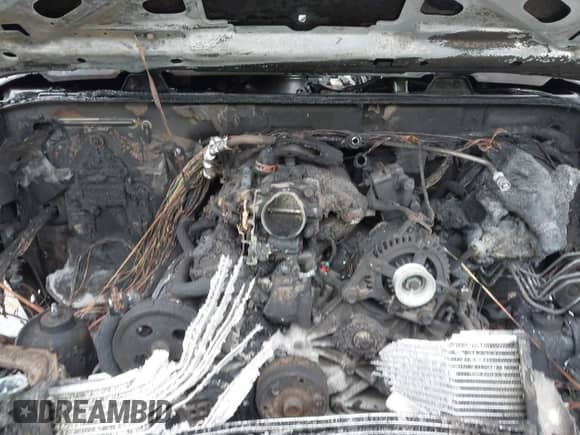 2008 Jeep Wrangler Unlimited X z VIN 1J4GA39198L509436, wystawiony jako IAAI lot #42688885 z przebiegiem Nie podano mil oraz . Historia ofert i sprzedaży dostępna na DreamBid. Obrazek 10.